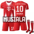 Size 10 musi with socks