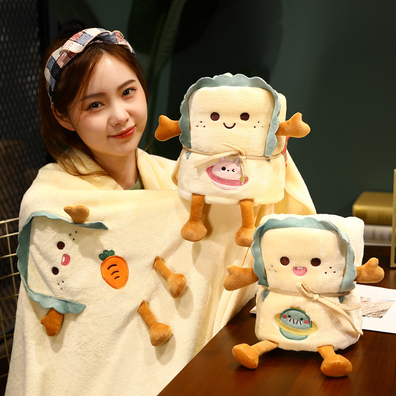 Cartoon coral plush small throw blanket, car fleece air conditioning blanket, children's nap blanket cover gift blanket