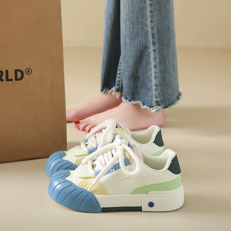 Корейская версия ins повседневные одиночные туфли допамин цвет 2024 новые дикие белые туфли