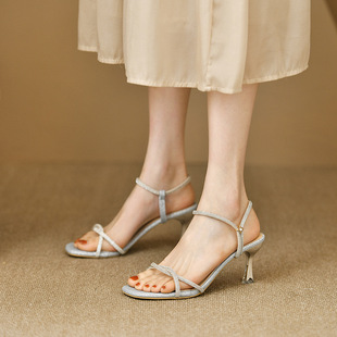 High-End Stiletto Sandals for Women Summer New Fashion Rhinestone One-Line Buckle Women's Roman Sandals