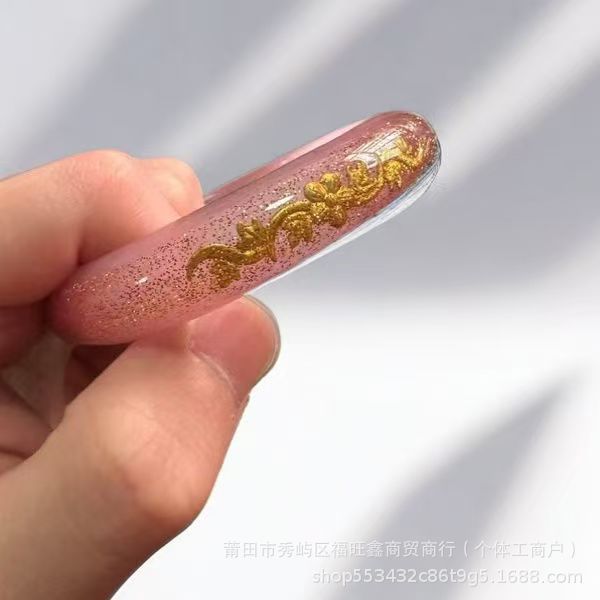 Violet inlaid with gold