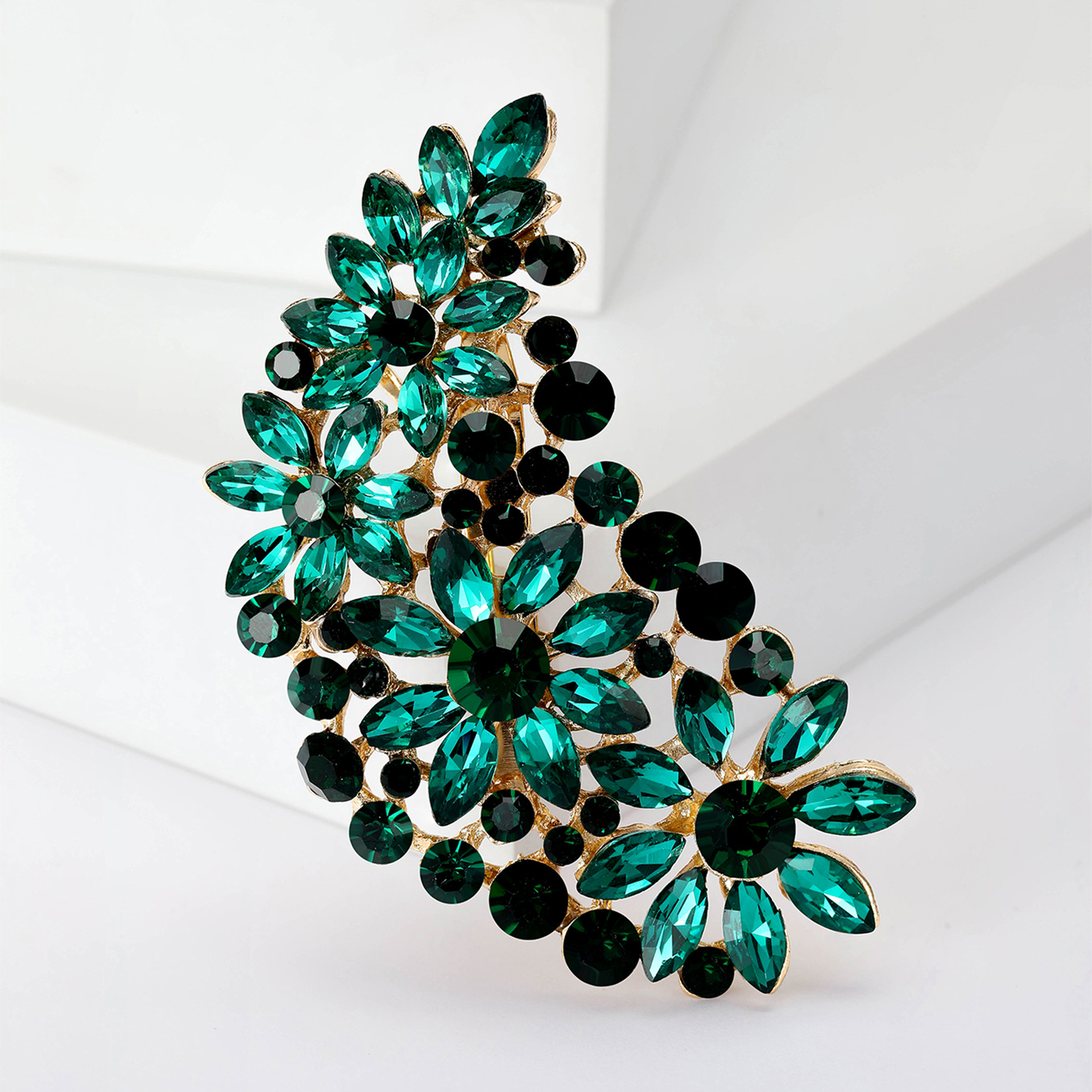 31g Weight Rhinestones Inlay Material Brooches Classification Holiday Occasion Alloy Material Flower Pattern Women's Gender Inlay Design Elegant Style Elegant Pin Flower Alloy Inlay Rhinestones Women's Brooches 19