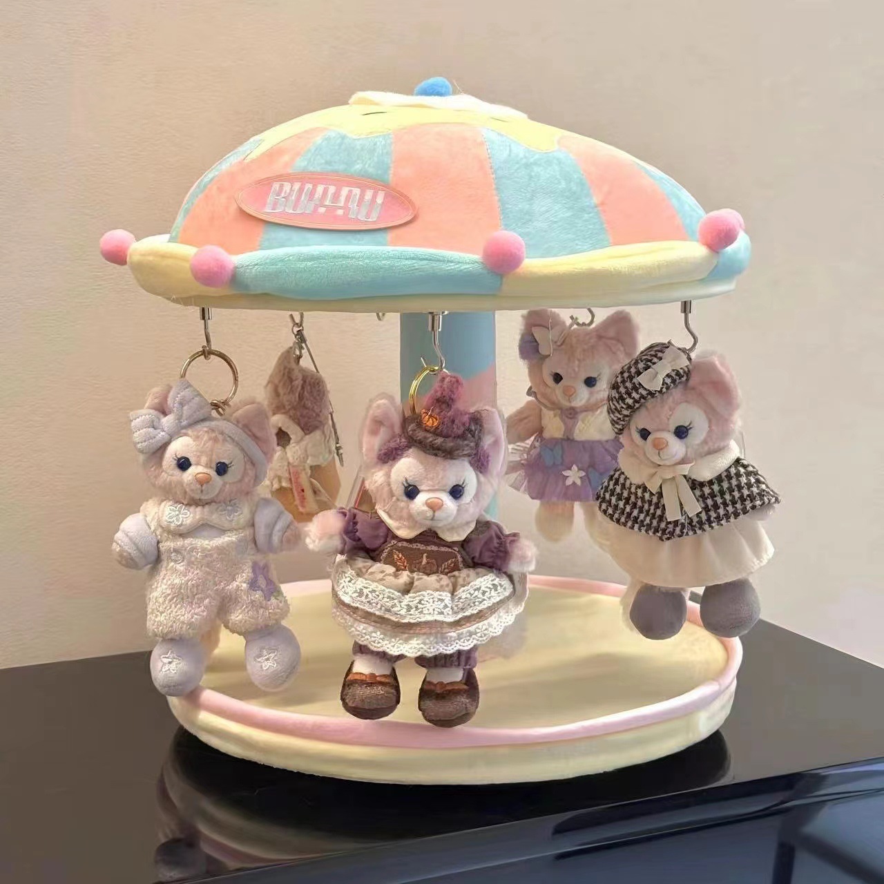 旋转娃娃屋展示架转转乐公仔娃娃收纳屋玩偶旋转木马 钥匙扣展台|ru