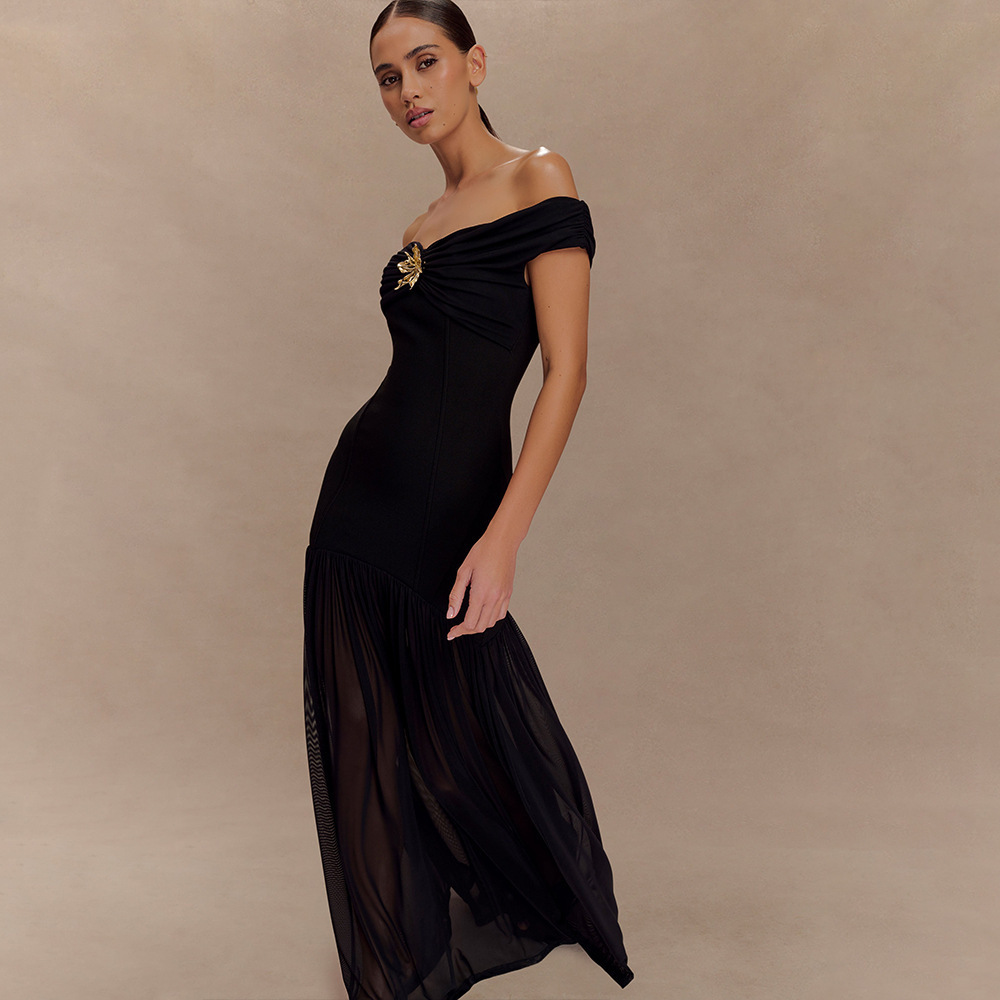 Europa y los Estados Unidos comercio exterior ropa de mujer 2025 nuevo temperamento vestido de malla de hombro abierto empalmado vestido de cadera mujer image 3