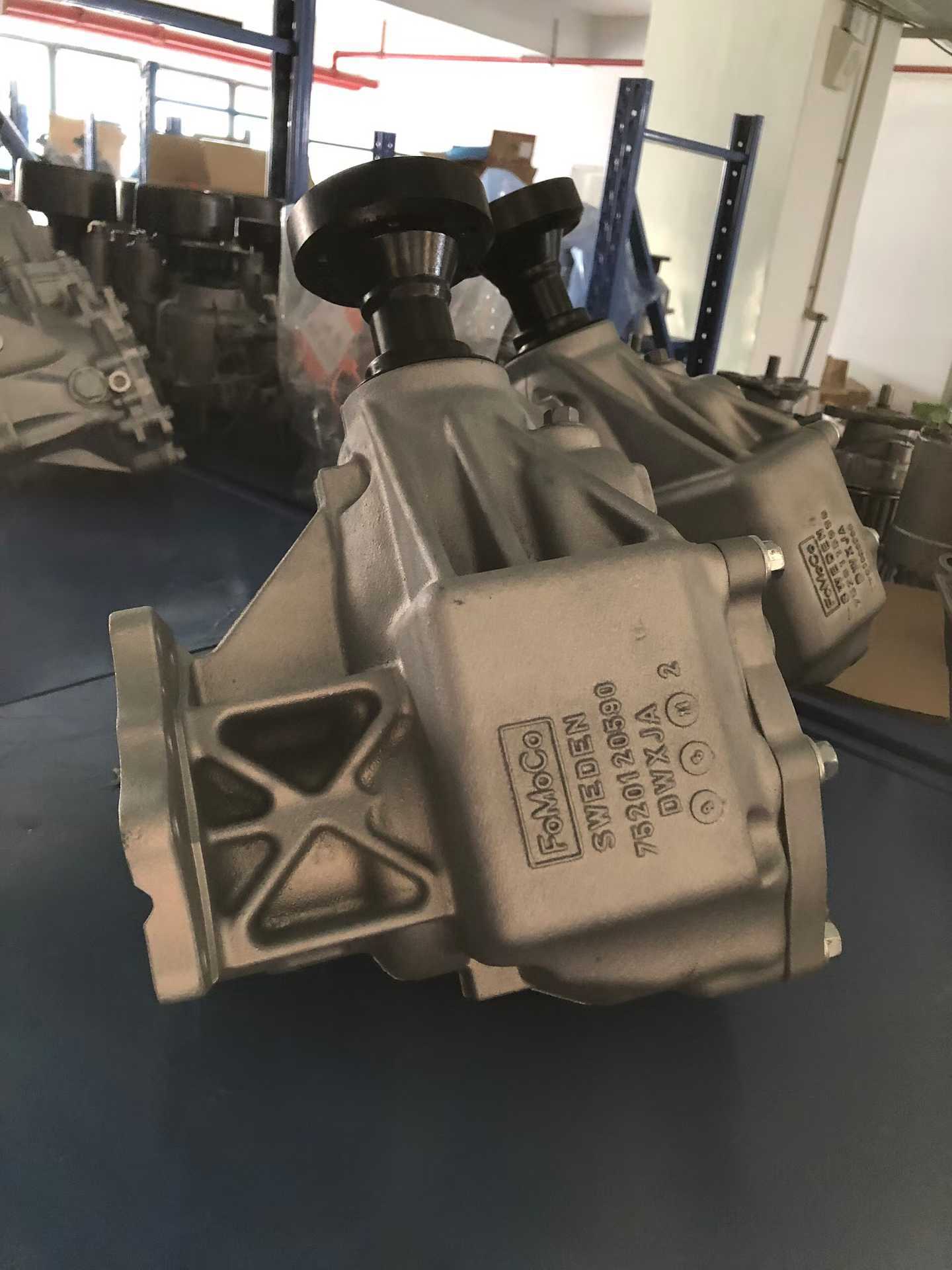 Suitable for Land Rover Evoque and Freelander 2, 6-speed four-wheel drive transfer case assembly