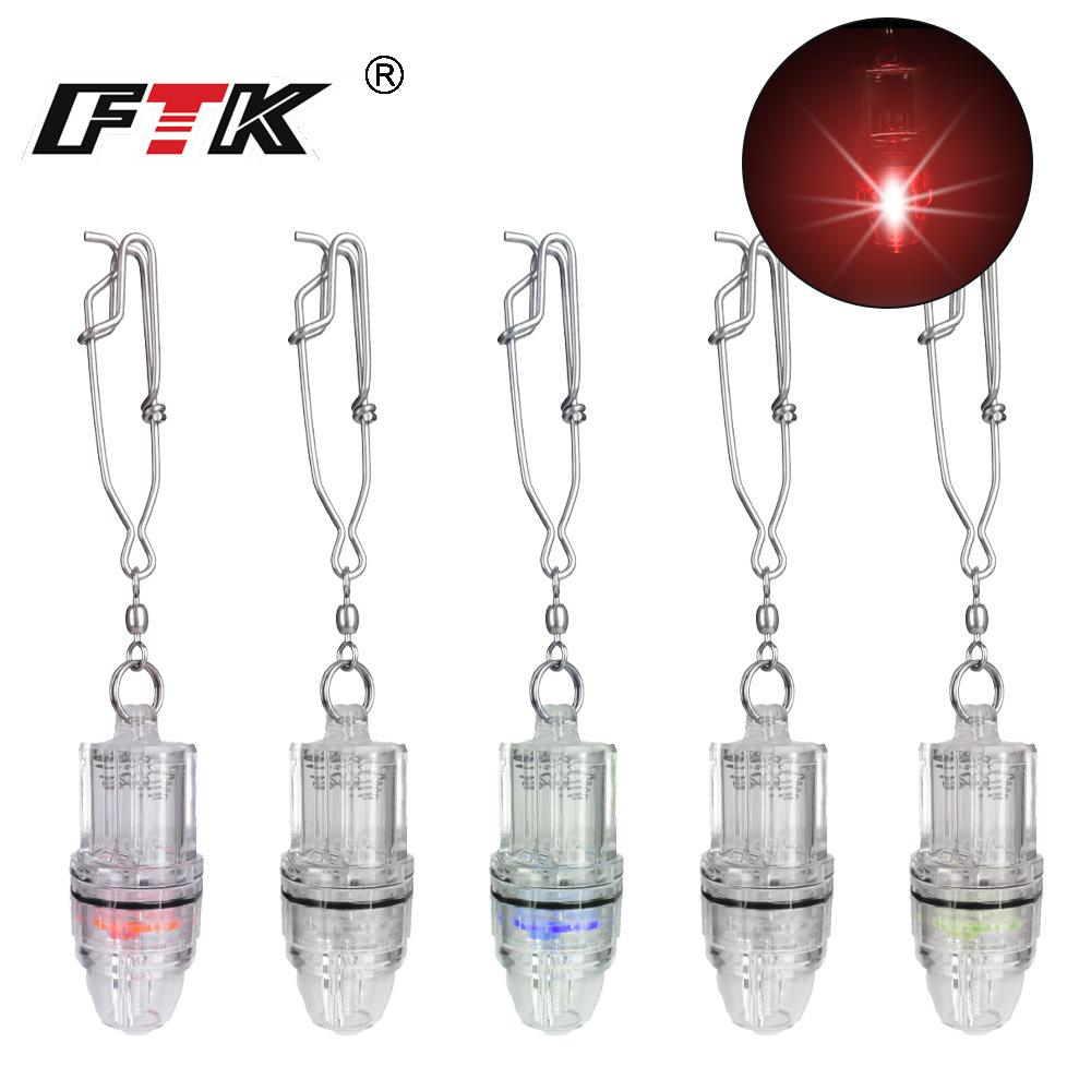 Luya Fish-Attracting Light That Lights up When Entering the Water, Led Underwater Night Fishing Fish Gathering Device, High Endurance Fishing Gear Supplies, Fish-Attracting Light