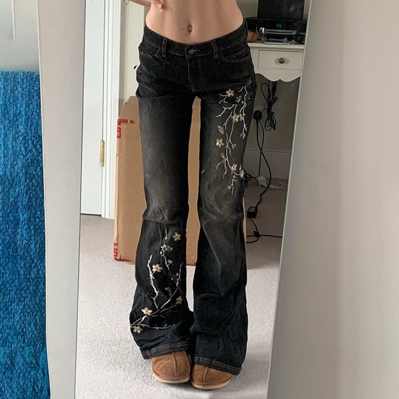 American Retro Jeans Women's High Street Spice Girls Slim-fit Slim-fit Micro-pants Plant Embroidered Low Waist Trousers Design Sense