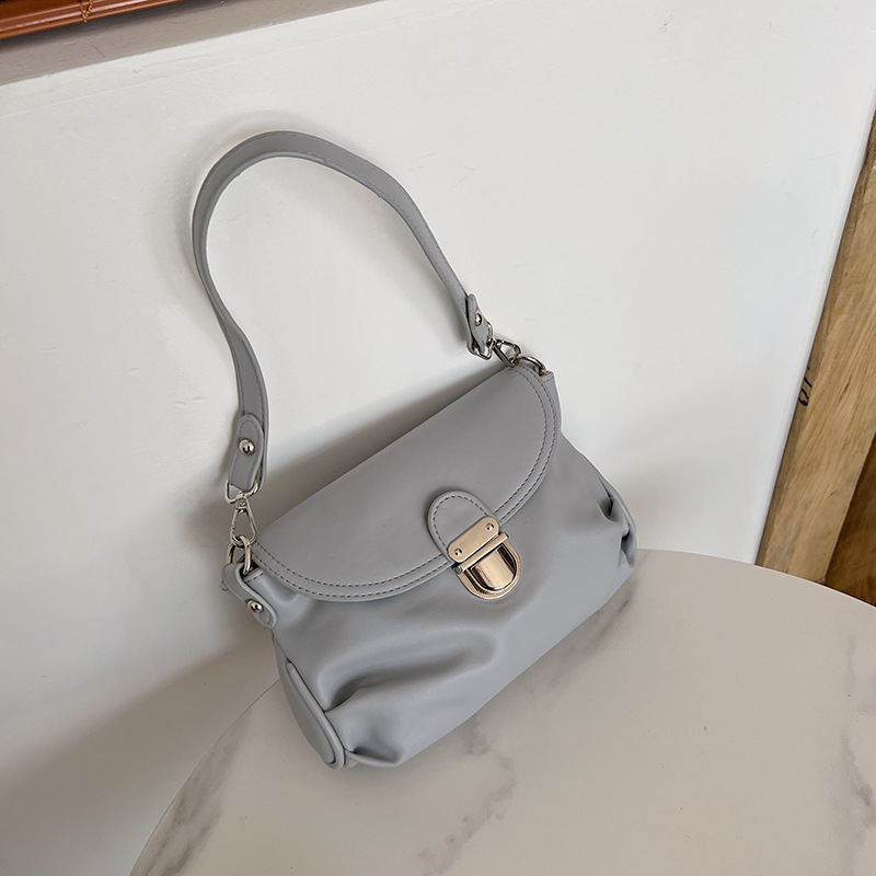 hmqViviiyNSAyin8WueUtyEEu6mUZoS3l2M8