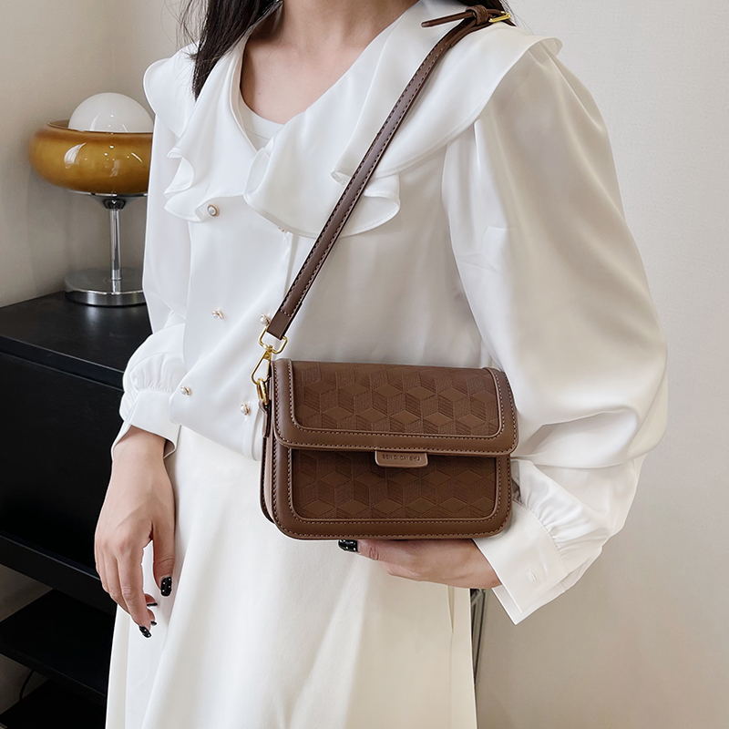 Crossbody Small Square Bag For Women Versatile Shoulder Bag_voghion.com