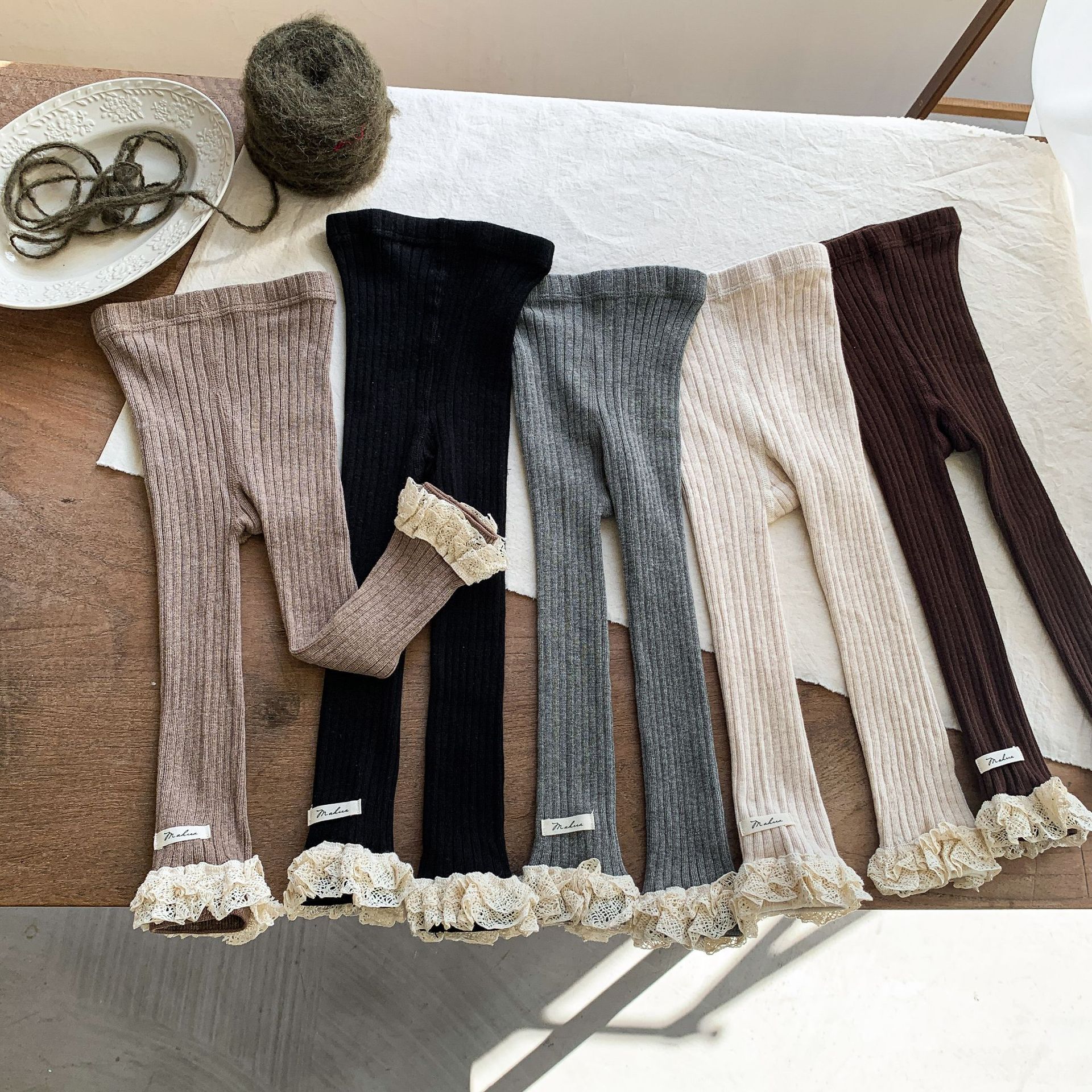 Sugar Pear ropa infantil leggings para niñas otoño 2025 nuevo estilo para niños pantalones de otoño para bebés