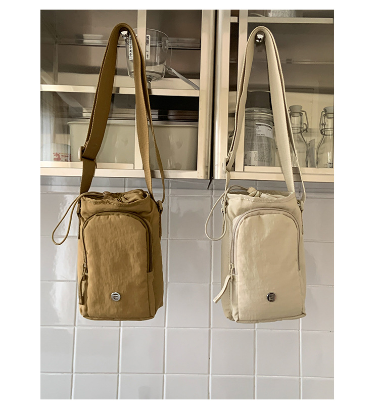 Outdoor portable casual mini single-shoulder bag, simple and versatile drawstring bucket bag, Korean style Instagram niche crossbody women's bag undefined