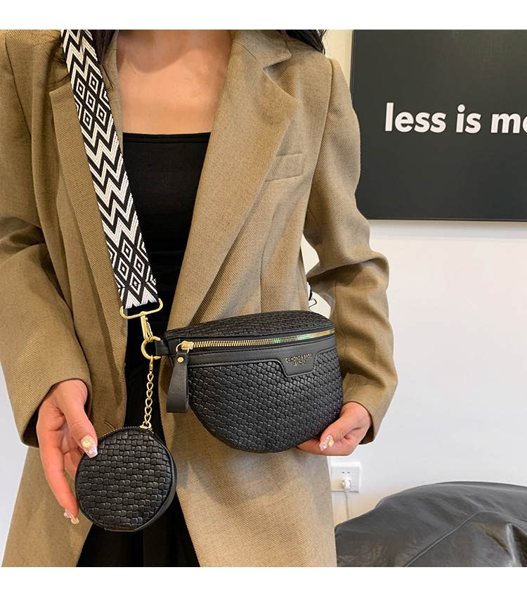 456g Weight Polyester Lining Material Zipper Closure Type Single Shoulder Strap Strap Type Fanny Pack Bags Type Daily Occasion Pu Leather Material Solid Color Pattern All Seasons Season Women's Gender Streetwear Style Semicircle Shape Women's Pu Leather Solid Color Streetwear Semicircle Zipper Fanny Pack 无