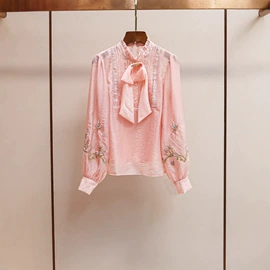 连衣裙;时尚休闲套装;女式针织衫