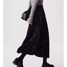 高级感穿搭丝绒蝴蝶中长半身裙 加绒a字梨型身材遮胯小个子秋冬裙