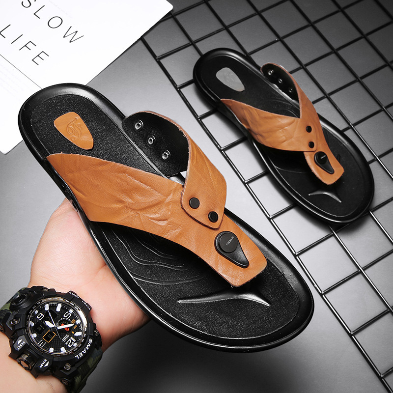 [in stock] 2025 summer new flip-flops soft leather men's sandals and slippers Vietnam leisure outdoor slippers foreign trade