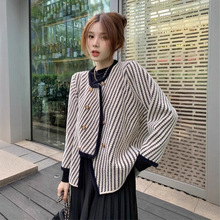 斜条纹小香风毛呢外套女短款2025春季新款毛呢衫不规则针织开衫厚