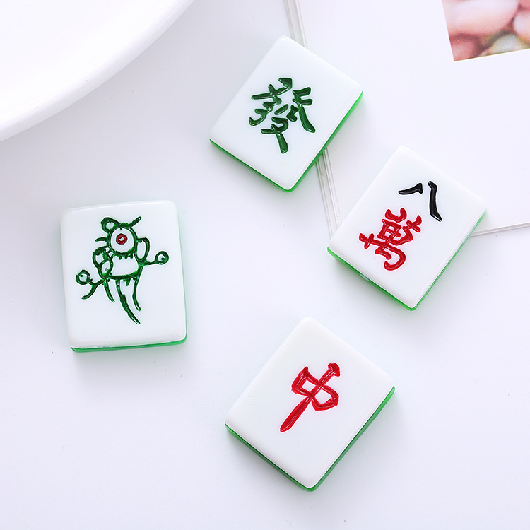 Creative mahjong red rich diy jewelry accessories cream glue phone case hair clip headdress earrings pendant Creative mahjong red rich diy jewelry accessories cream glue phone case hair clip headdress earrings pendant