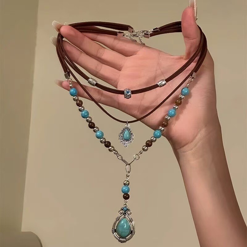 European and American cross-border turquoise Bohemian fashion high-end niche accessory necklace for women, 2-piece layered choker set