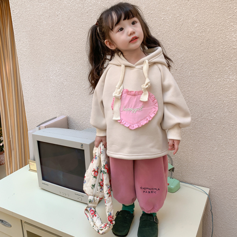 Pantaloni ispessiti maglione da ragazza con cappuccio in velluto 2022 edizione coreana per bambini invernali 2022_voghion.com
