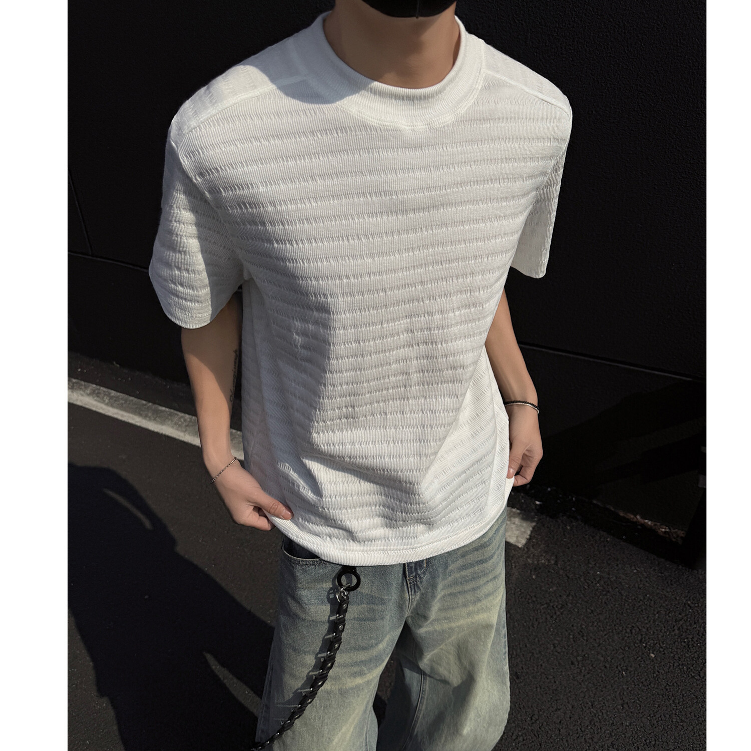 T-shirt jacquard court et respirant de couleur unie pour homme, coupe slim, polyvalent, col rond, manches mi-longues_voghion.com