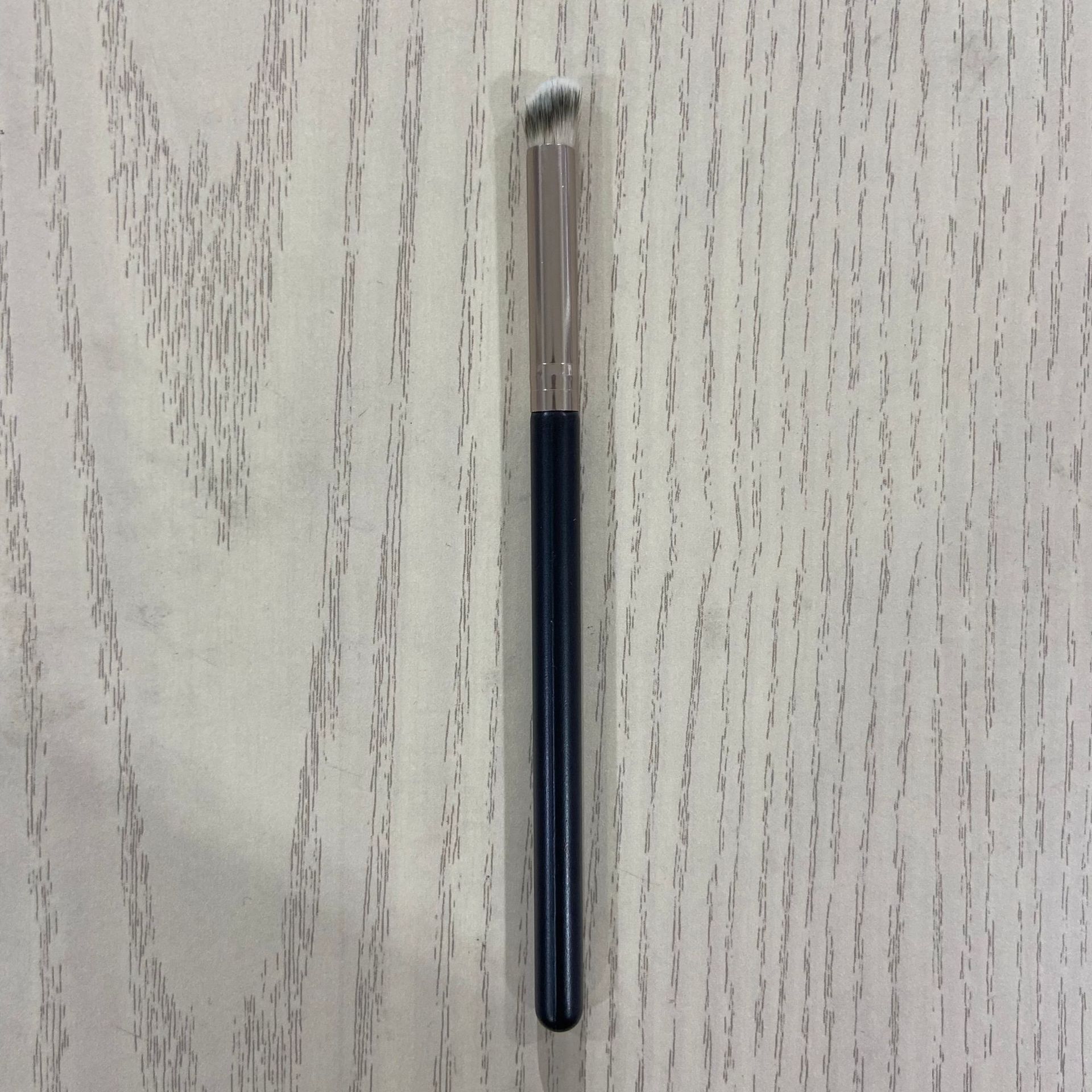 Mango de plástico 370 cepillo corrector