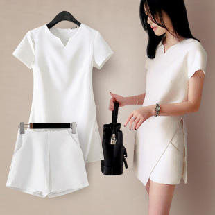 2025 New Women's Fashionable Suit Hong Kong Style Soft Girl Top with Short Skirt and Pants Summer Two-Piece Set for Small People