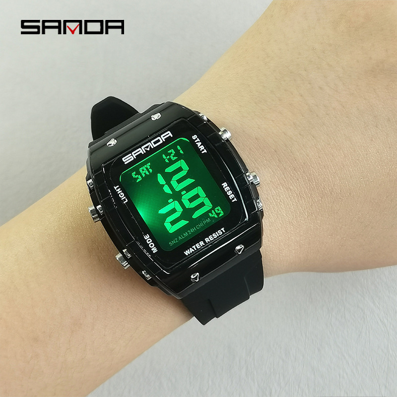 SANDA multifuncional barril de vino tipo reloj electrónico al aire libre para hombres y mujeres estudiantes reloj deportivo de moda reloj impermeable