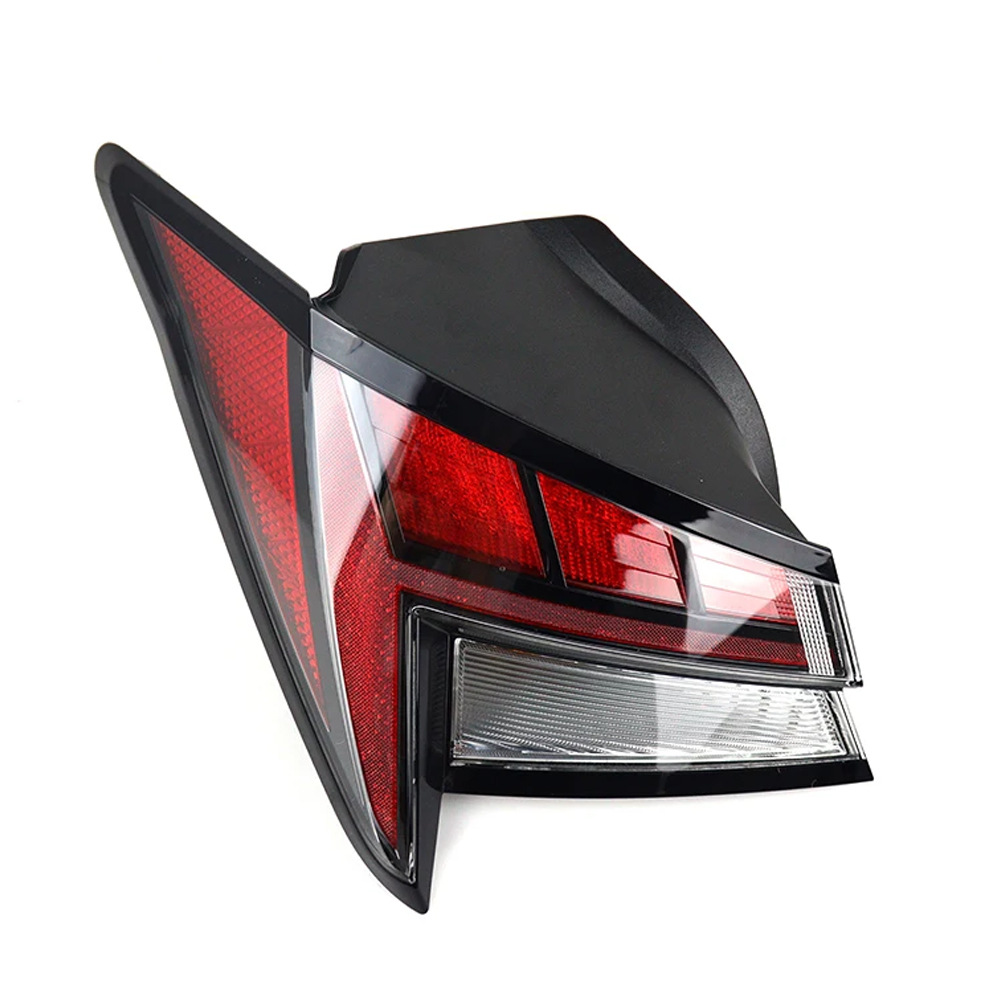 Suitable for Hyundai Elantra 20-23 Models Rear Tail Light Semi-Assembly, Brake Light, Reverse Light, Turn Signal Light