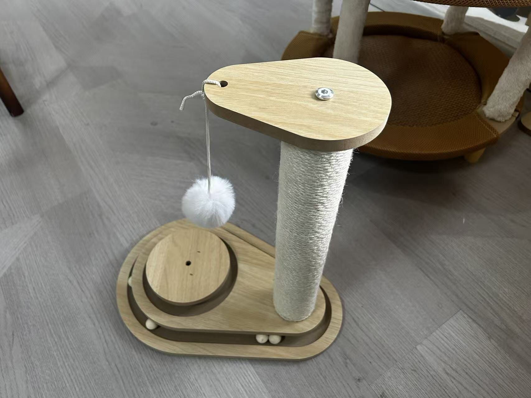 Density board large turntable cat scratching post / Cat scratching post