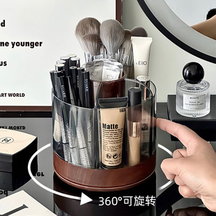 ���D���yˢ�ռ{Ͳ��y̨���滯�yƷü�Pˢ��Ͱ�߼��зָ���ӰˢͰ