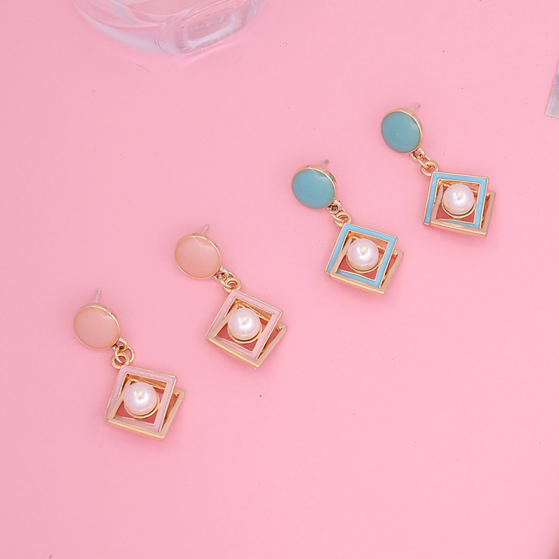 fashion geometric square pearl earringspicture2