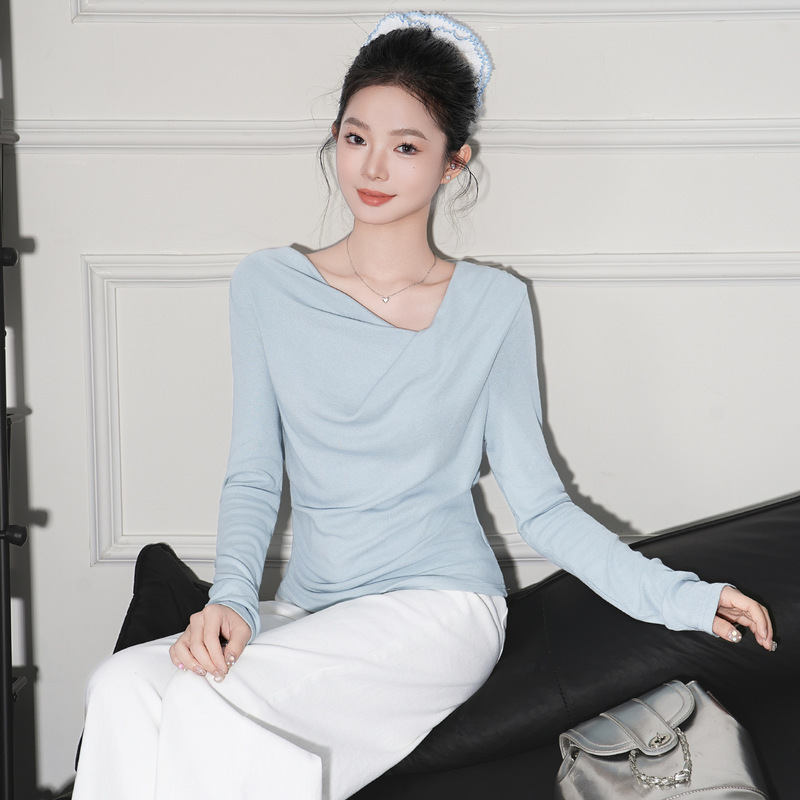 Jiyou Korean-Style Light Blue Off-Shoulder Long-Sleeve T-Shirt for Women, Autumn Wear, Draped Neckline Cashmere Base Shirt, High-End Inner Wear Top Jiyou Korean-Style Light Blue Off-Shoulder Long-Sleeve T-Shirt for Women, Autumn Wear, Draped Neckline Cashmere Base Shirt, High-End Inner Wear Top
