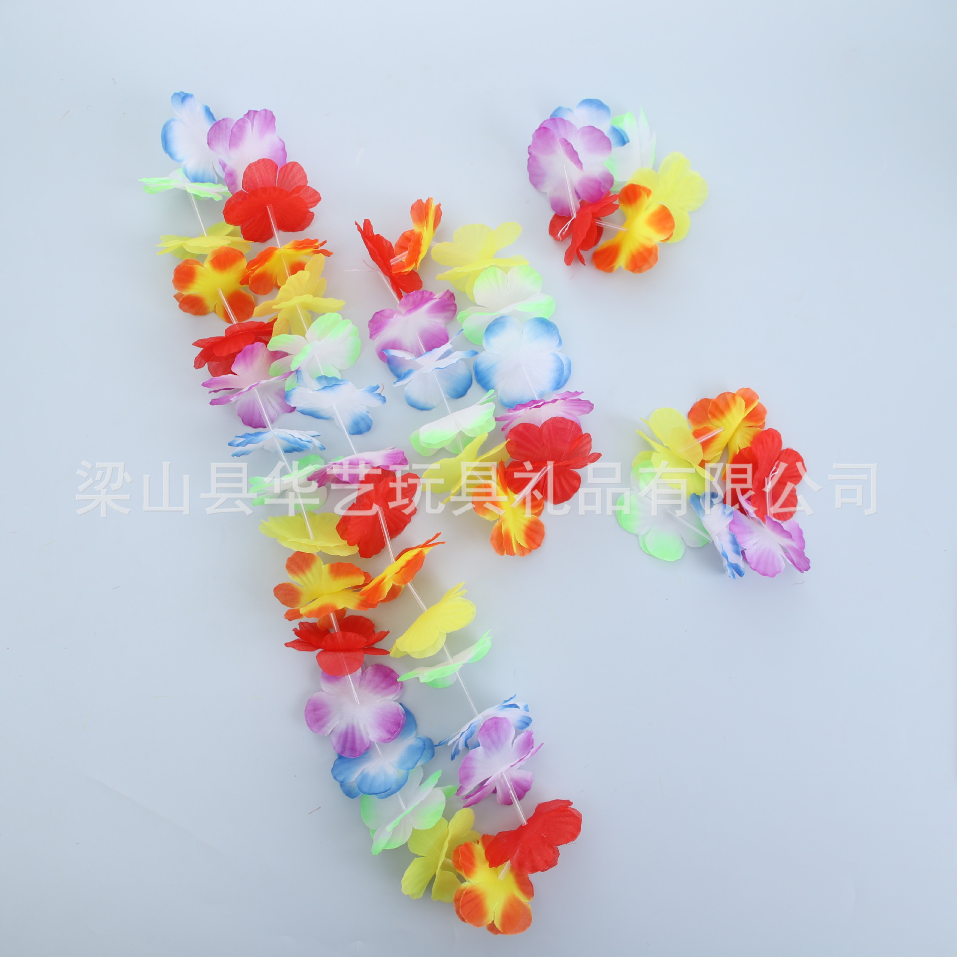 Inventario de guirnaldas hawaianas collar guirnaldas de color guirnaldas hawaianas guirnaldas fiestas de cuatro piezas al por mayor transfronterizas