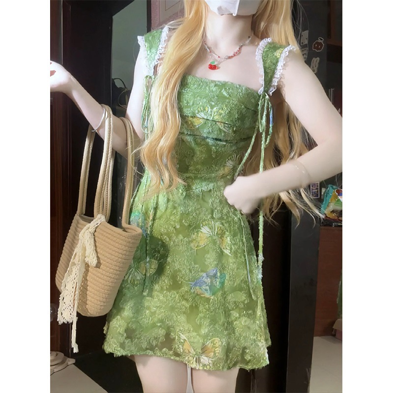 绿色蕾丝拼接露背碎花吊带连衣裙女夏季新款性感收腰显瘦短款裙子