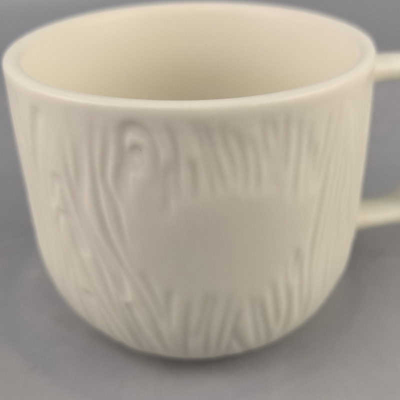 Otoño ardilla madera creativa taza de marca de dibujos animados taza de café de cerámica taza de escritorio LOGO fijo para el hogar de alto nivel