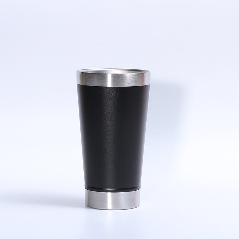 Brasil 20oz taza de cerveza de acero inoxidable al aire libre de coches de plástico taza de coche portátil auto-contenido botella abridor de vacío taza