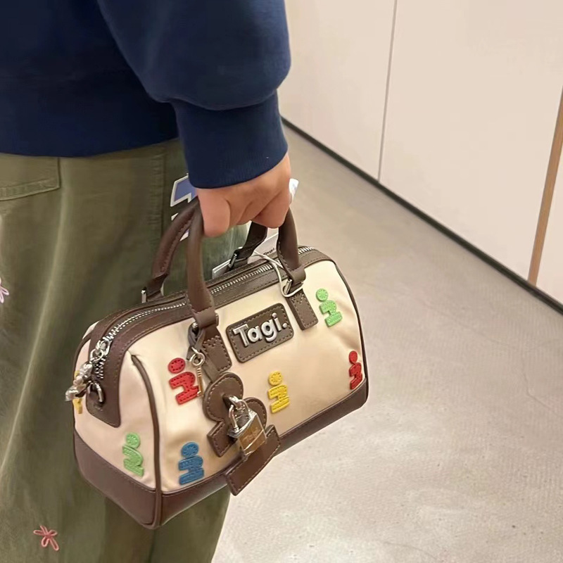 tagi新迷你波士顿包小众手提女包尼龙拼皮百宝箱肩斜挎枕头包|undefined