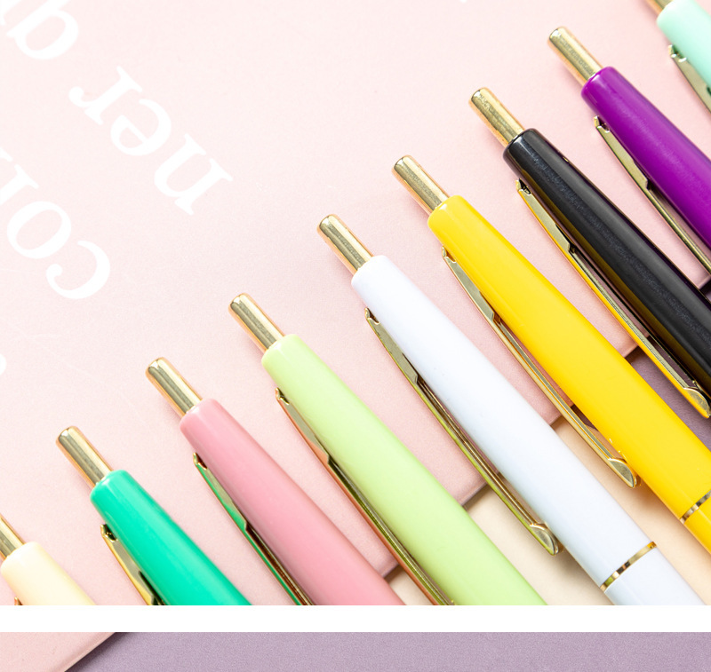 Plastic Material Solid Color Pattern Simple Style Style Press Multi-color Ballpoint Pen Wholesale Office Stationery Student Plastic Ball-pen