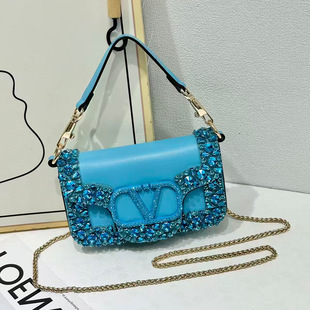 �W���͹�Ů�� ��Ƭ荿� б��朗lС���� �r����ƤŮʿ���� �߶�؛