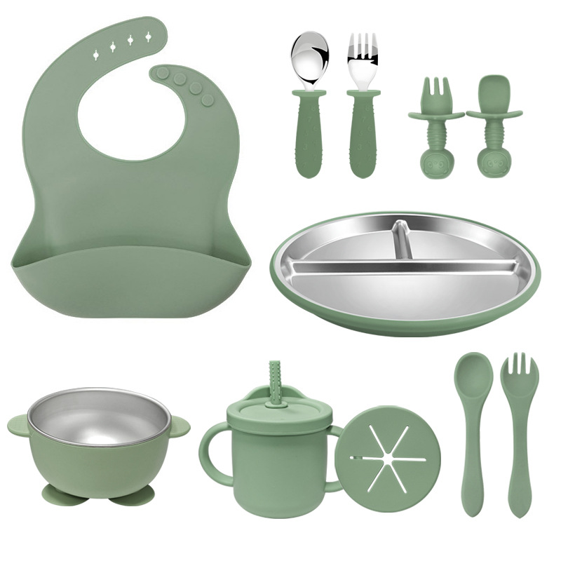 Amazon 304 acero inoxidable silicona platos de platos set cubiertos bebés bebés de silicona bib de grado alimenticio