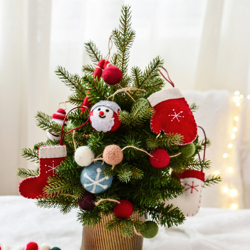 NUCHI Amazon Wool Felt Christmas Socks Christmas Tree DIY Decorative Small Hangings Fabric Gloves Christmas Decorations