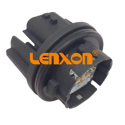 Suitable for Land Cruiser Domineering Rear Tail Light Brake Light LED Light Source 8153660 C30 81536-60c30 (Ön faralar)