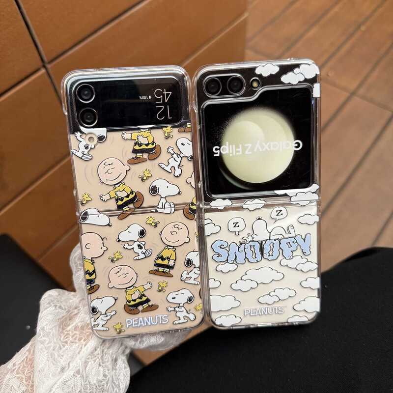 Cloud Snoopy Is Suitable for Samsung Galaxy Z Flip7 Mobile Phone Case 4 Small Foldableing Screen 6 Flip Cover All-Inclusive Anti-Fall