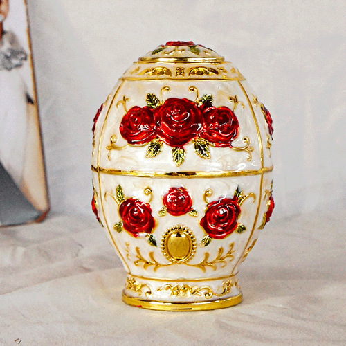 Color electroplated automatic pop-up toothpick holder for guest tea room and restaurant with three flat bottom egg-shaped toothpick holders with roses