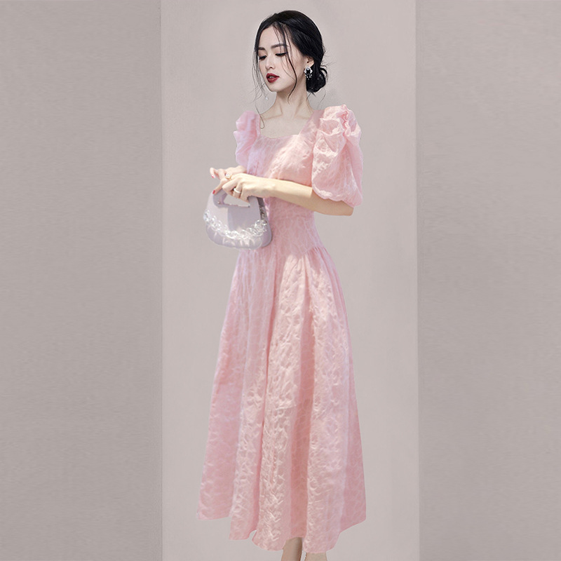 Fashionable elegant summer retro mini-skirt