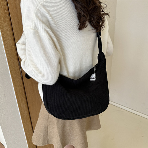 Linen bag with a lazy, minimalist Japanese literary single shoulder crossbody casual Korean version of simple corduroy fabric underarm bag