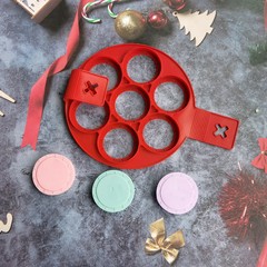 7穴の円形443の目玉焼き器の挿し器のろうそくは砂糖をひっくり返します。