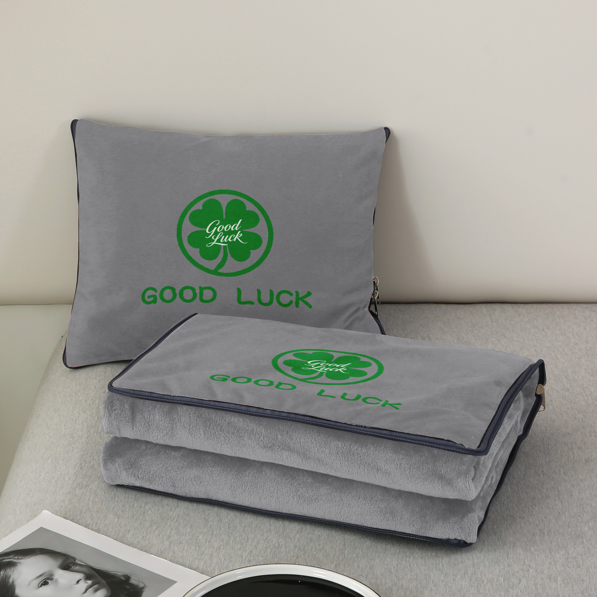 라이트 그레이 행운 담요 직사각형 30*40