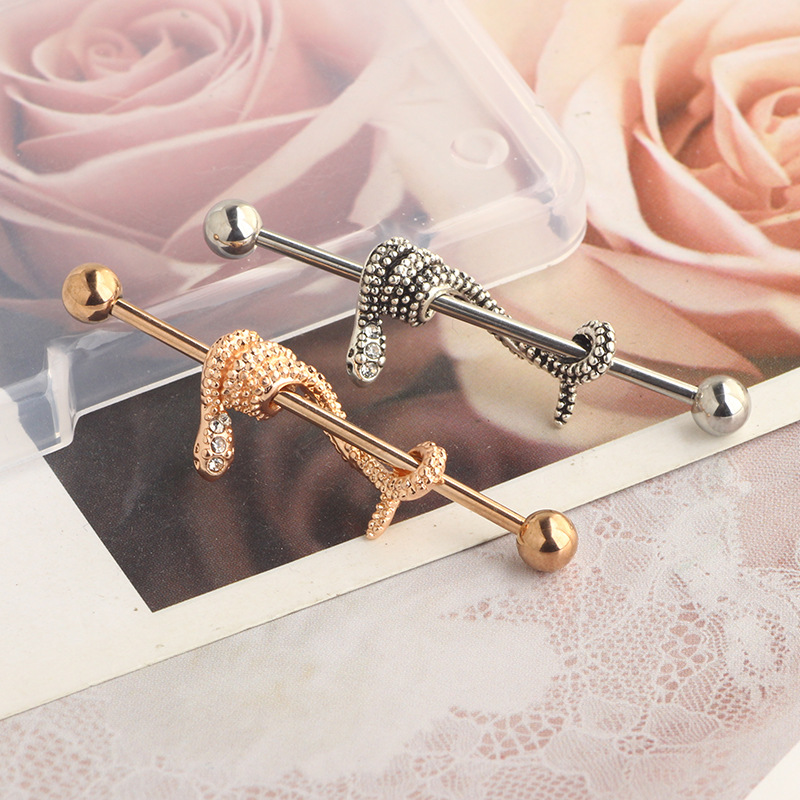 Pointed titanium steel lip stud product view