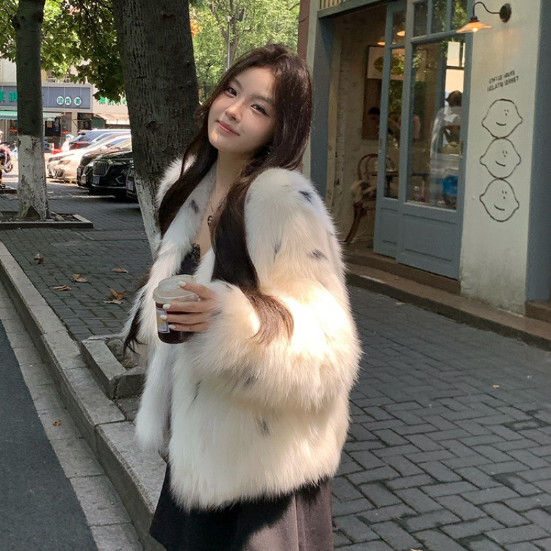"慕尼黑"环保进口狐狸毛皮短款小个子冬季年轻豹纹仿毛毛外套女